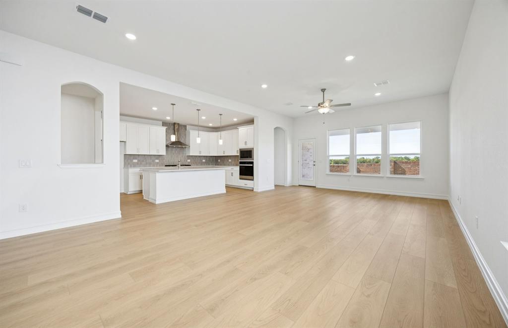 3913 Calderwood Drive