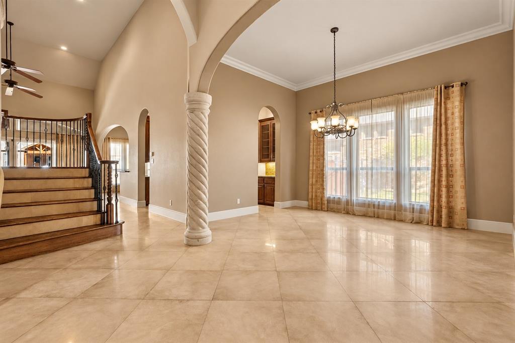 614 Cross Timbers Drive