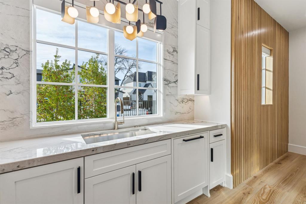 Ferguson Place - Residential