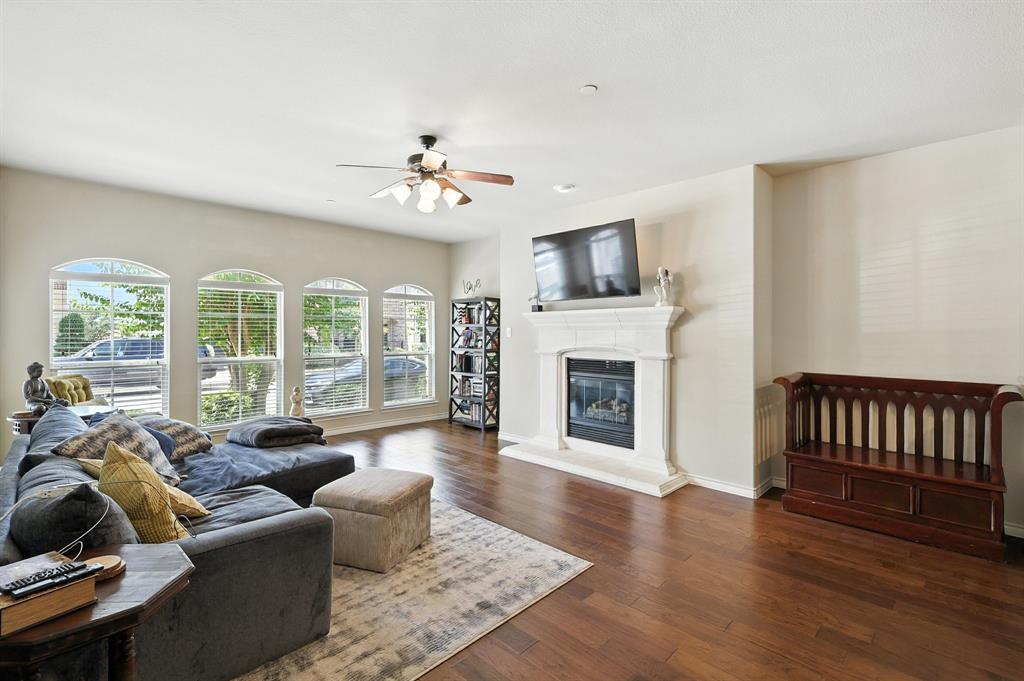 Estates Of Indian Creek Ph - Residential