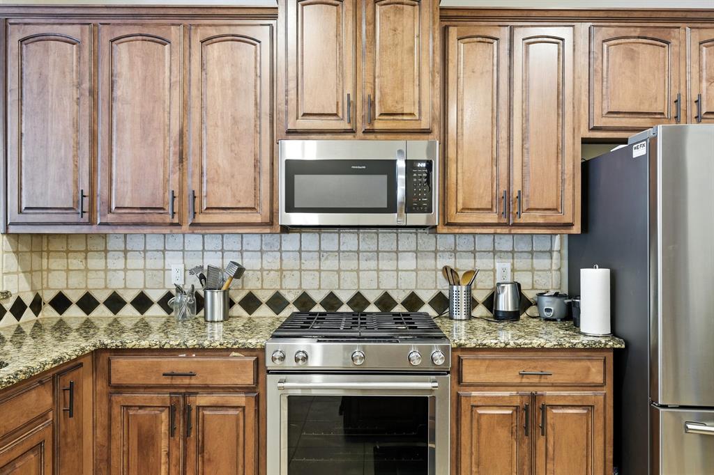 Estates Of Indian Creek Ph - Residential