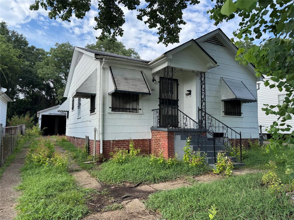 3644 Stonewall Street
