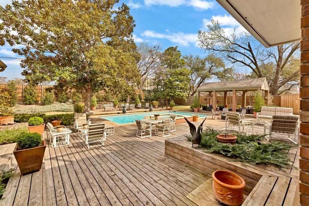 Janmar Circle 10 - Residential