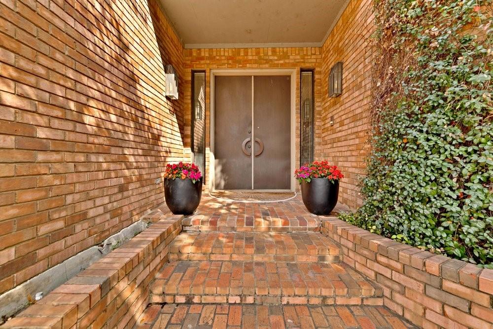 11622 Valleydale Drive