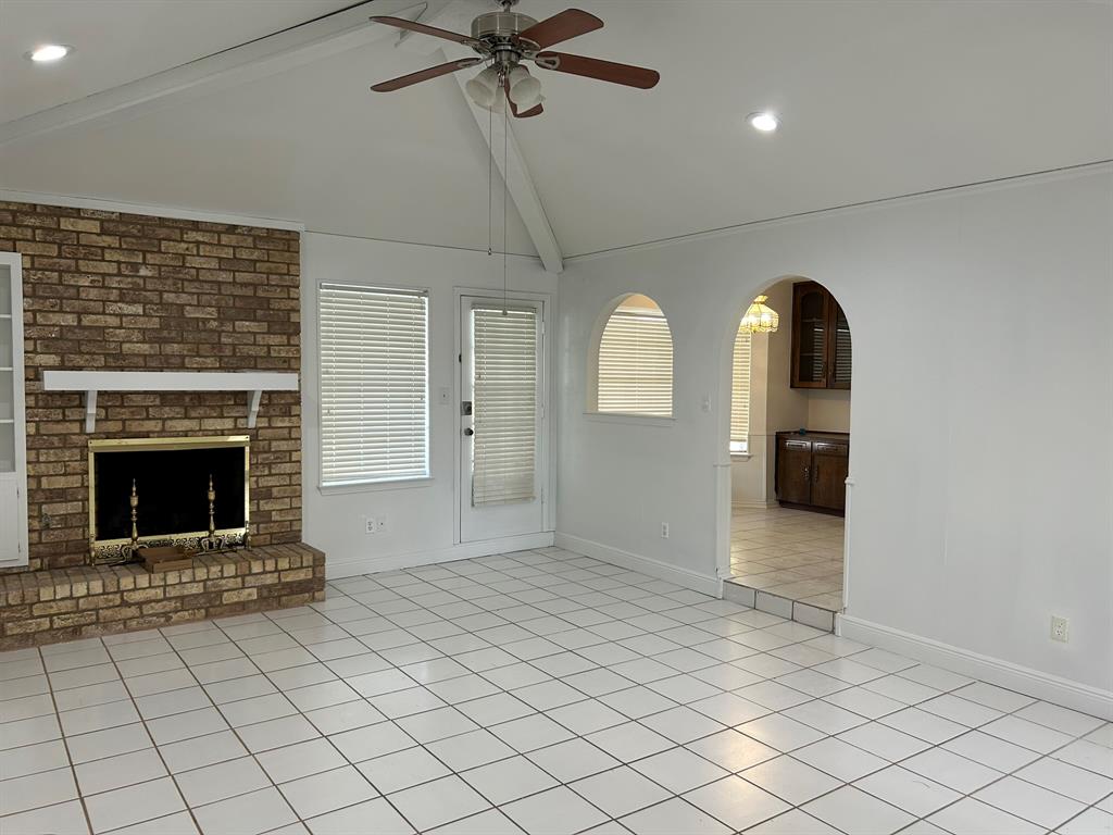 Bell Manor West - Residential Lease