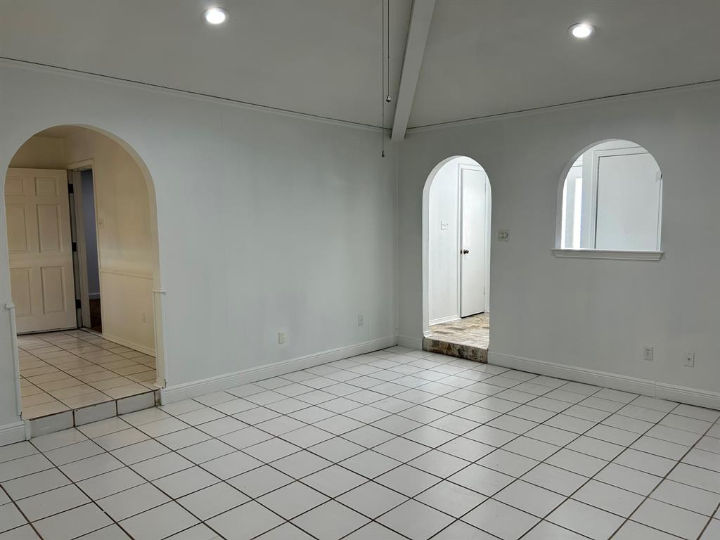 Bell Manor West - Residential Lease