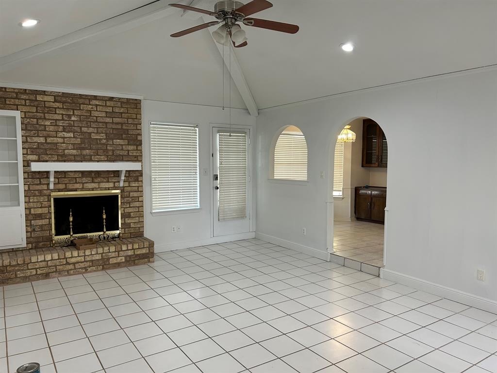 Bell Manor West - Residential Lease