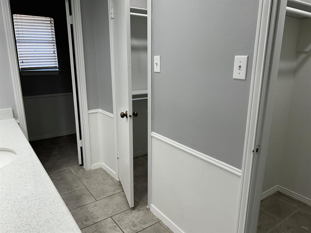 Bell Manor West - Residential Lease