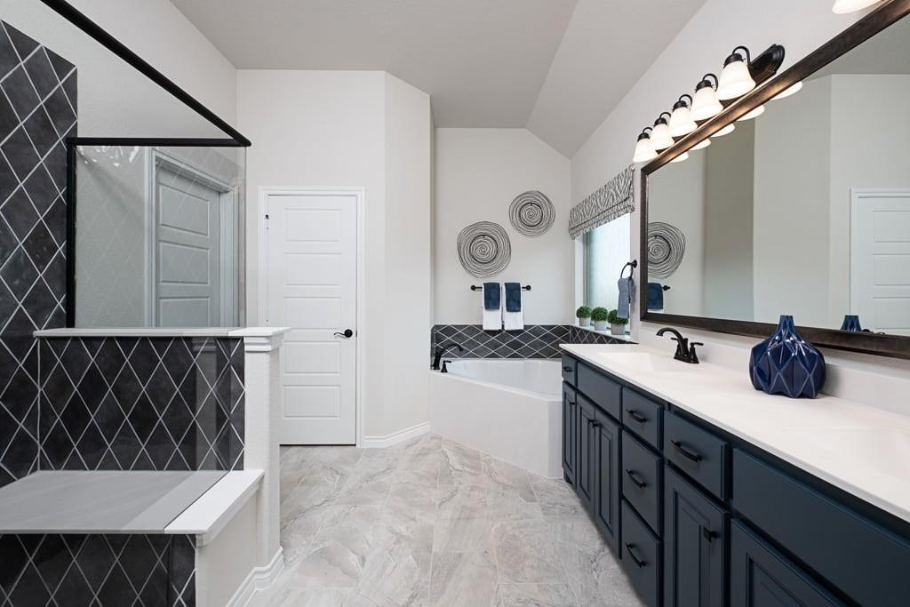3117 Blue Hill