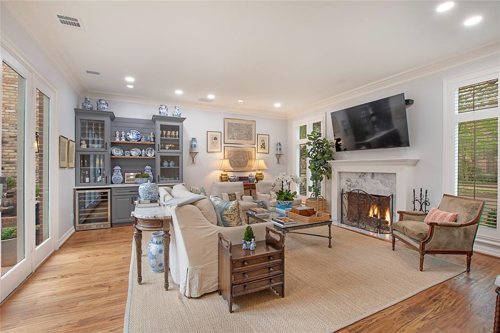 7615 Marquette Street