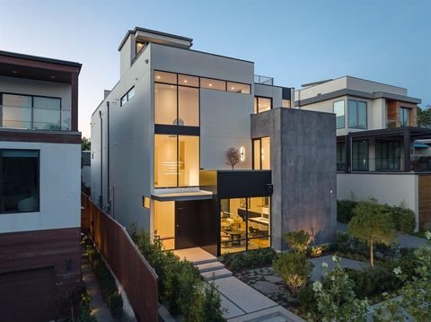 Tiny photo for 3513 Edgewater Street, Dallas, TX 75205 (MLS # 20984002)