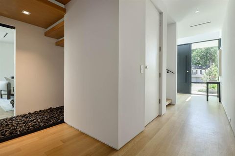 Tiny photo for 3513 Edgewater Street, Dallas, TX 75205 (MLS # 20984002)