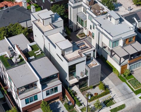 Tiny photo for 3513 Edgewater Street, Dallas, TX 75205 (MLS # 20984002)