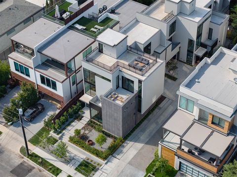 Tiny photo for 3513 Edgewater Street, Dallas, TX 75205 (MLS # 20984002)