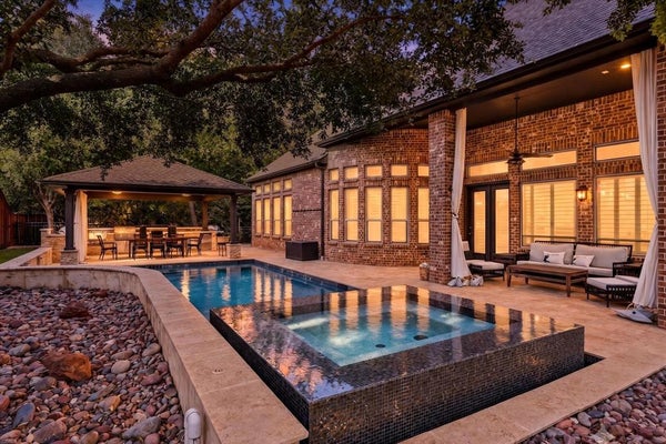 2901 MERRYGLEN LN, FLOWER MOUND, TX 75022 - Image ab89471a524171a4233bc08c8e5dc5bd/164264571