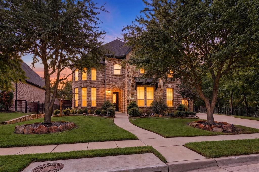 2901 Merryglen Lane