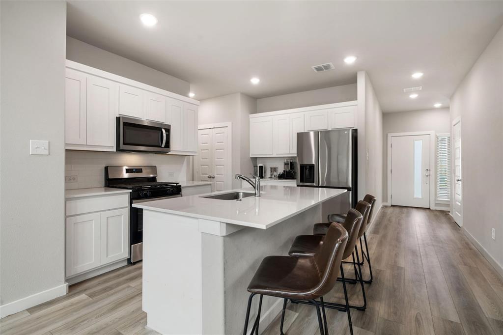 4803 Grandiose Drive