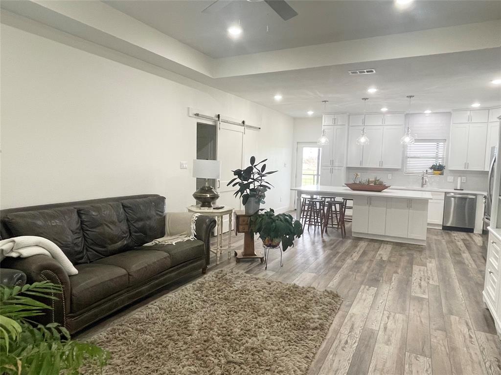 306 Corriente Lane