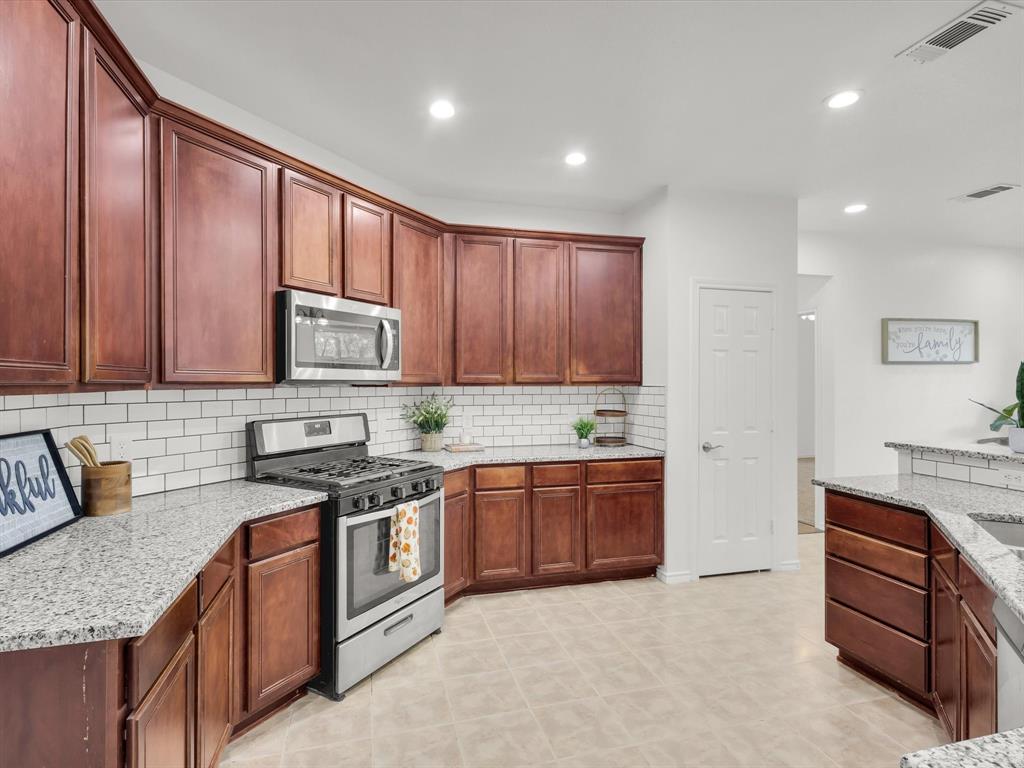 Oak Valley Estates - Residential