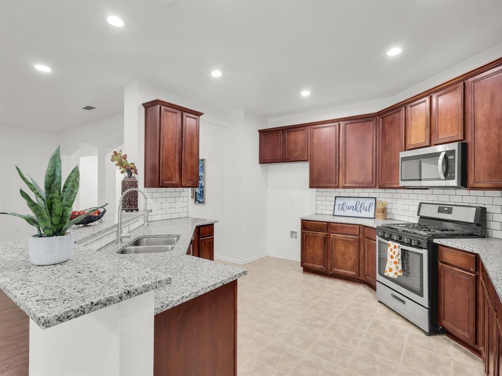 Oak Valley Estates - Residential