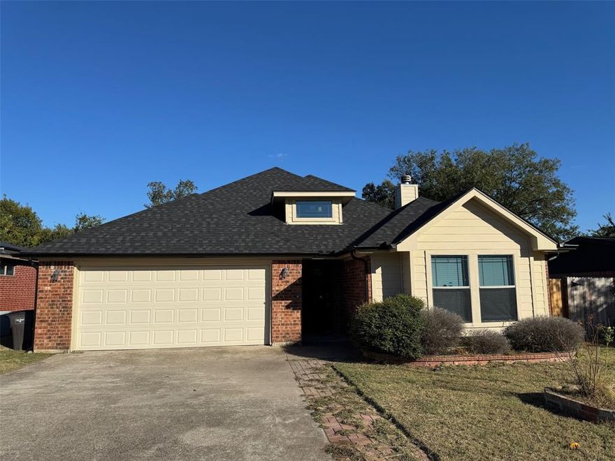 Well cared and beautiful 3 bedrooms 2 baths home at the heart of Fort Worth. No HOA. New roof and gutters just recently replaced. New waterproof LVP flooring just installed in the living room. Recently renovated with lots of upgrades with freshly paint interiorly. Open concept with spacious living room, cozy fireplace and granite countertop with stainless appliances in the kitchen. Lots of natural lighting. Large backyard and great for family gathering or playground. Easy access to Highway I-20, I-35 and Altamesa Blvd. Close to shopping and dining. Come and see it today. Buyer and buyer agents to verify all information. We do require the background check, credit check, 1 month security deposit, recent paystubs and bank statements.