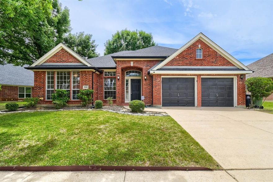 Seller will assist with closing costs or rate buy down through a preferred lender. Spacious brick ranch with 4 bedrooms and 2 baths, offering 2,546 sq. ft. of comfortable single-story living in the desirable Fannin Farm community. The open-concept layout includes an inviting kitchen with plenty of room to cook, gather, and entertain, complemented by generous living spaces ideal for everyday comfort. Enjoy a fenced backyard and covered patio, perfect for outdoor dining and relaxation. Conveniently located near schools and just minutes from shopping and local amenities, this home blends space, convenience, and easy living.