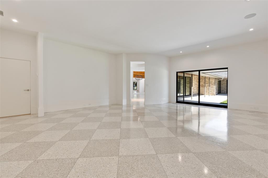 Russwood Acres - Residential