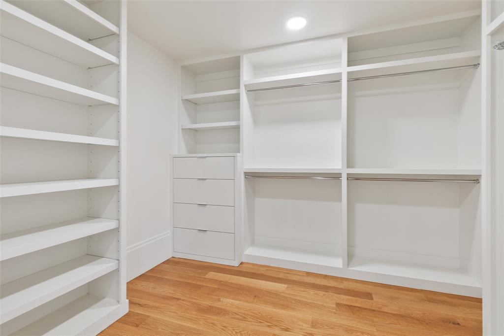 Russwood Acres - Residential