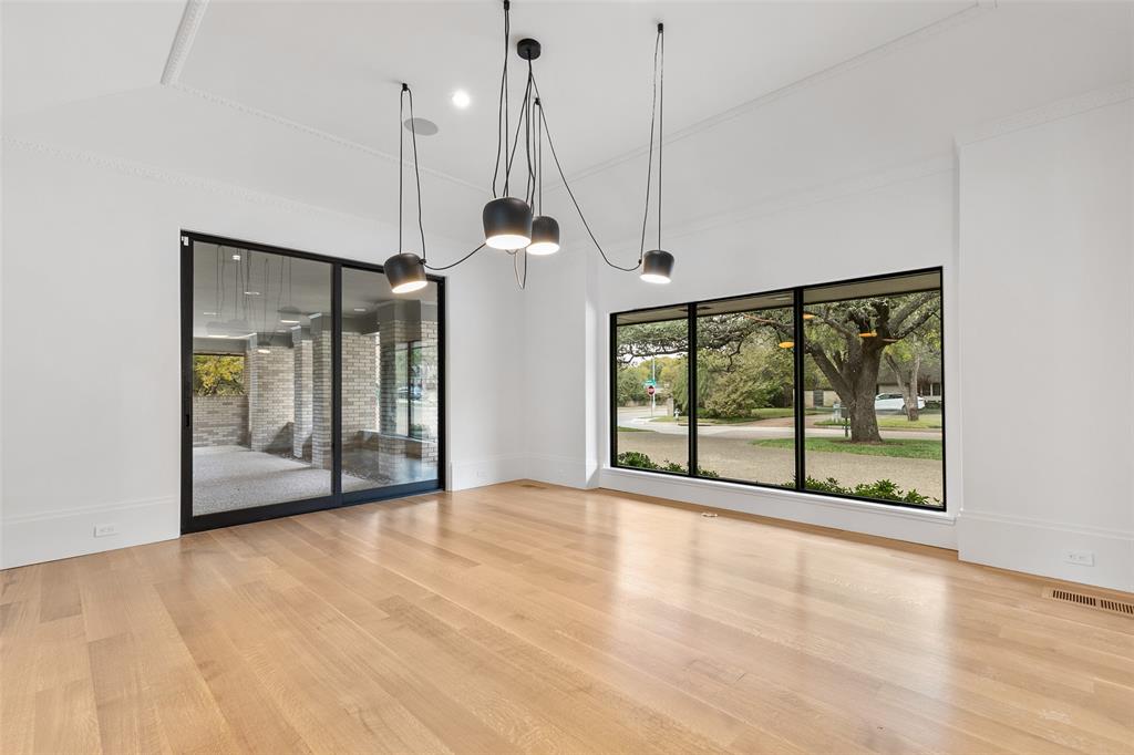 Russwood Acres - Residential