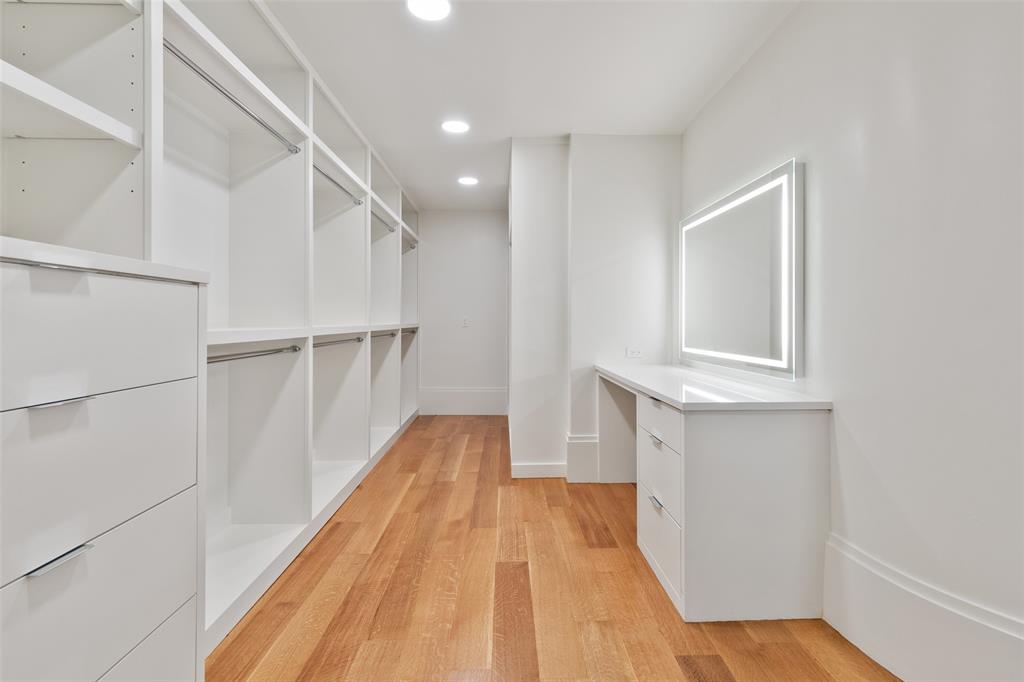 Russwood Acres - Residential