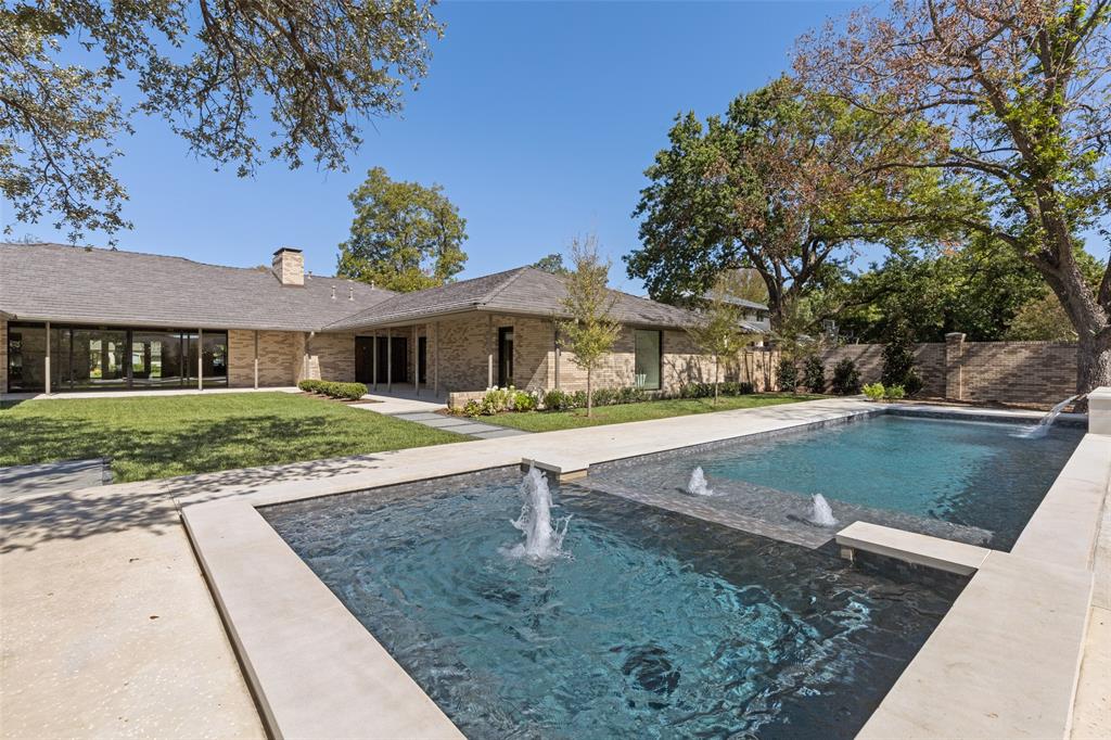 Russwood Acres - Residential