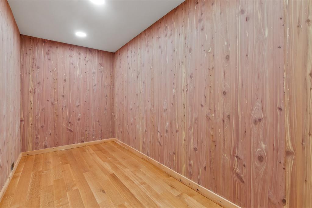 Russwood Acres - Residential