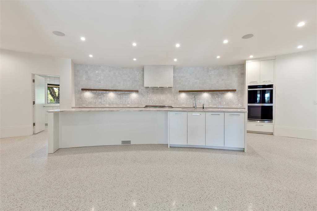 Russwood Acres - Residential