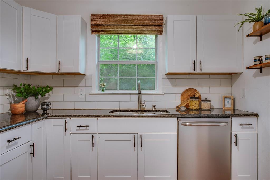 Smith L R - Residential