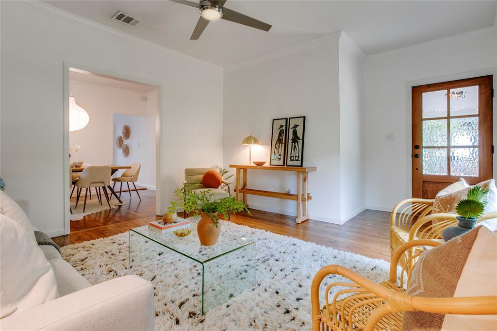 716 S Rosemont Avenue