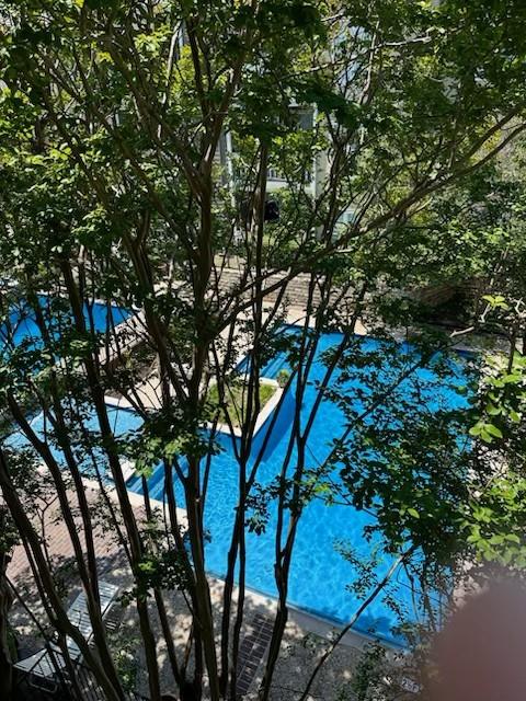 Keller Spgs Condos - Residential