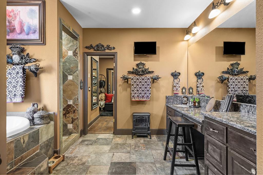 Edgewood, Texas, 75117, United States, 4 Bedrooms Bedrooms, ,3 BathroomsBathrooms,Residential,Active,2052124