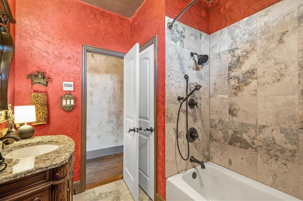 Edgewood, Texas, 75117, United States, 4 Bedrooms Bedrooms, ,3 BathroomsBathrooms,Residential,Active,2052124