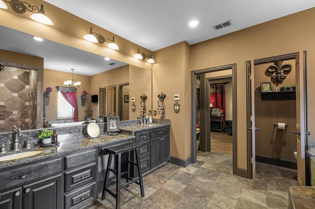 Edgewood, Texas, 75117, United States, 4 Bedrooms Bedrooms, ,3 BathroomsBathrooms,Residential,Active,2052124