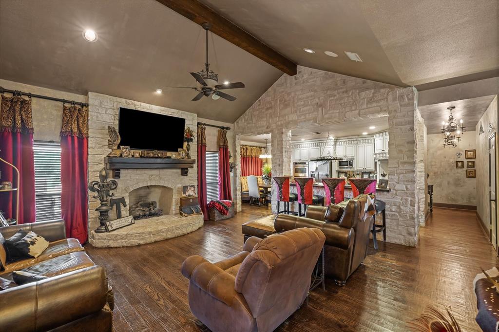 Edgewood, Texas, 75117, United States, 4 Bedrooms Bedrooms, ,3 BathroomsBathrooms,Residential,Active,2052124