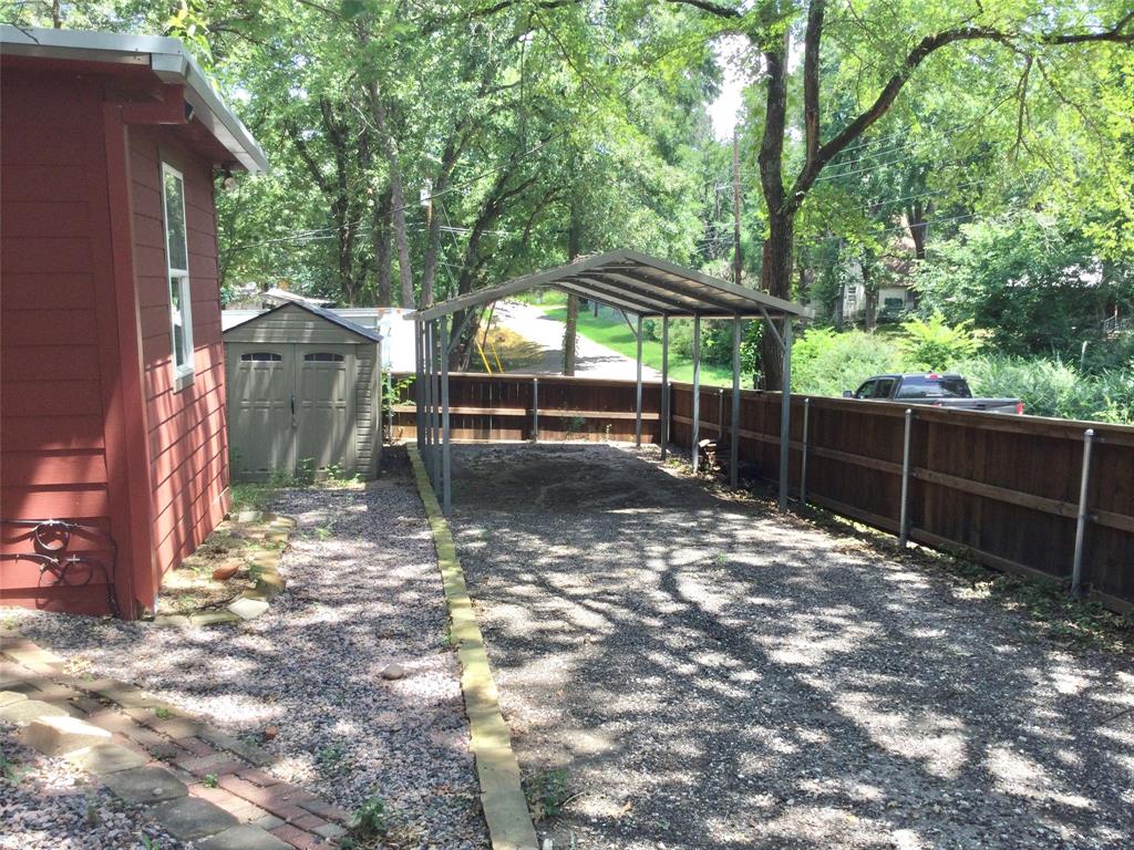 101 E OAK ACRES Drive