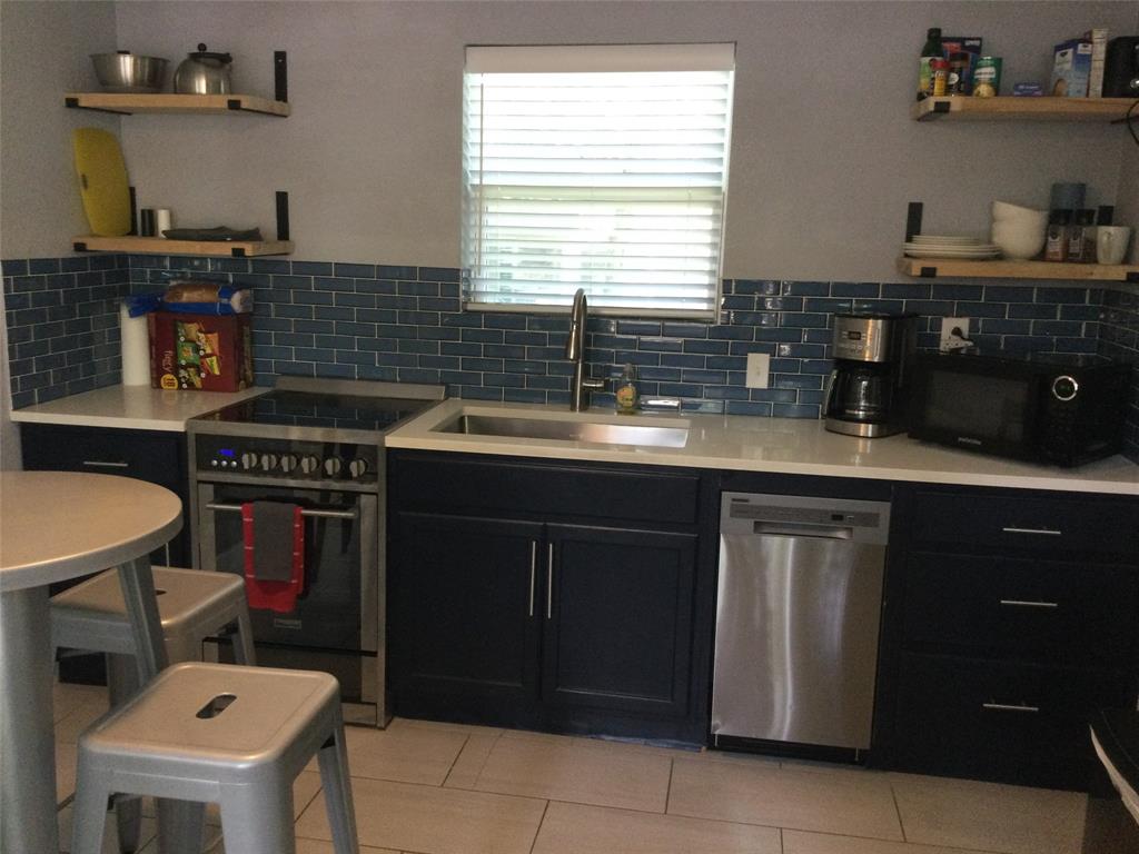 101 E OAK ACRES Drive