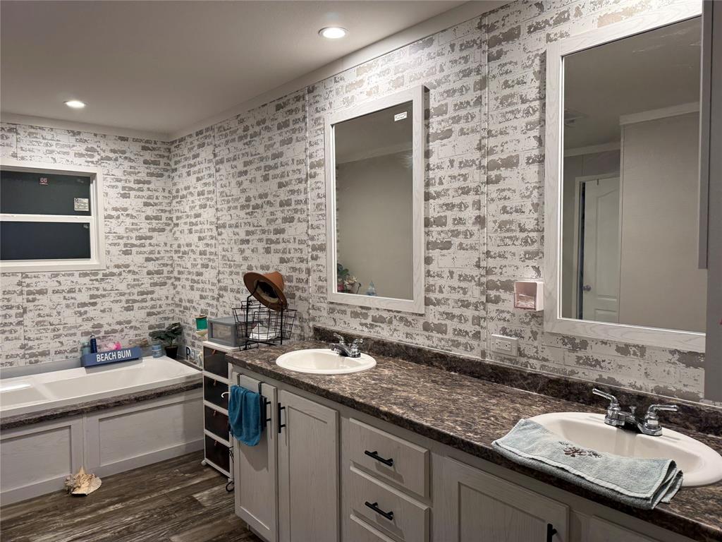 Quintano Francisco - Residential