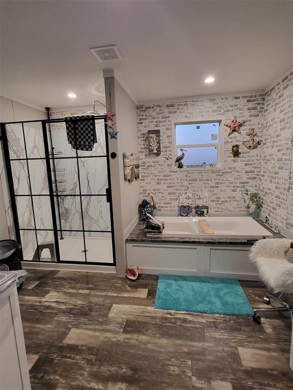 Quintano Francisco - Residential