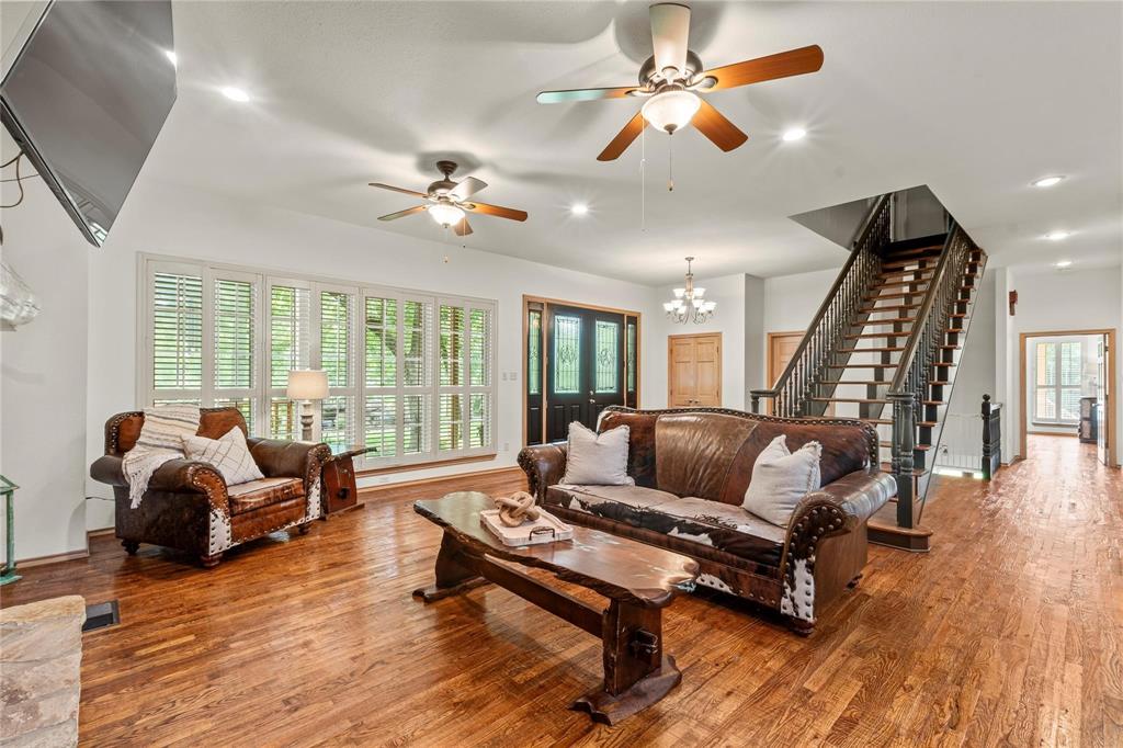 1036 Pvt Rd #8905