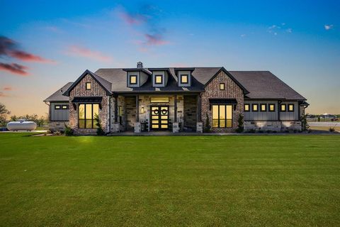 8701 County Road 1129 Godley TX 76044