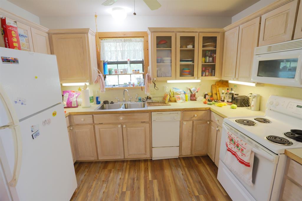 813 Sam Bass Road