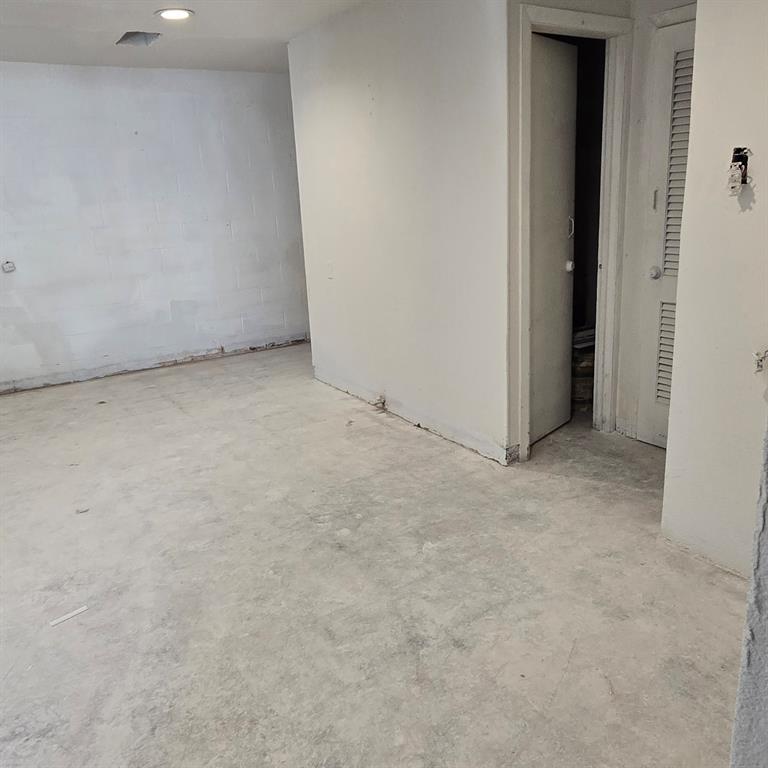 Lakeview Add - Commercial Sale