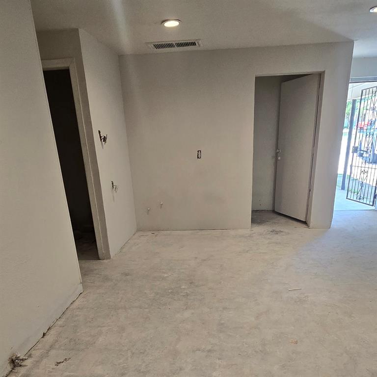 Lakeview Add - Commercial Sale