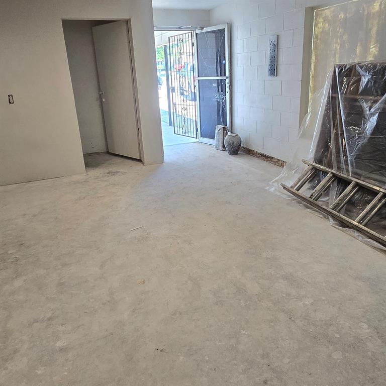 Lakeview Add - Commercial Sale